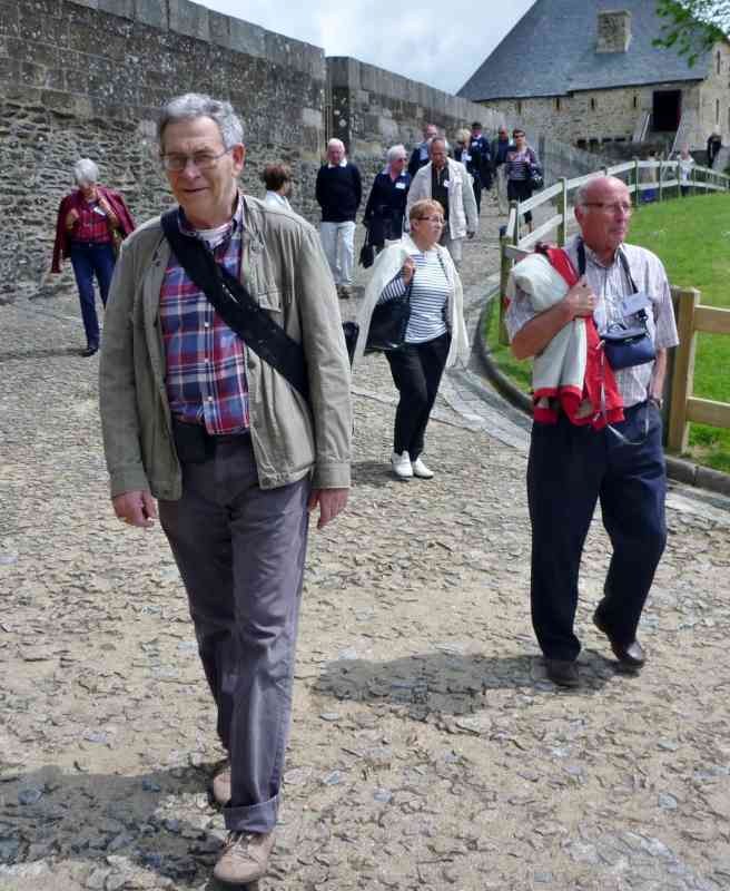 116_P1160635 (Morin).jpg - On redescend...